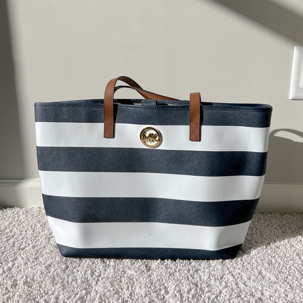 Michael Kors Tote